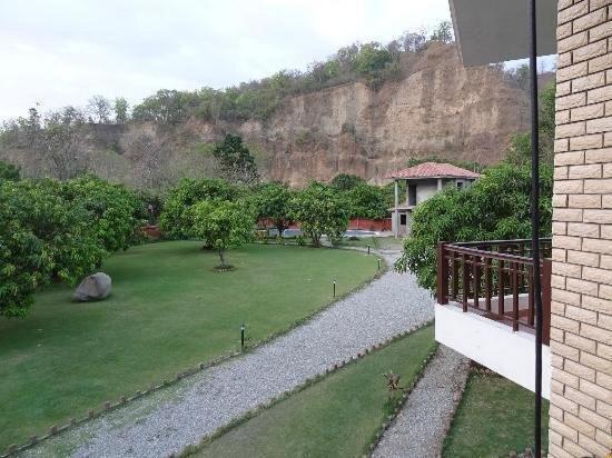 Jim Corbett Resort Рамнагар Экстерьер фото